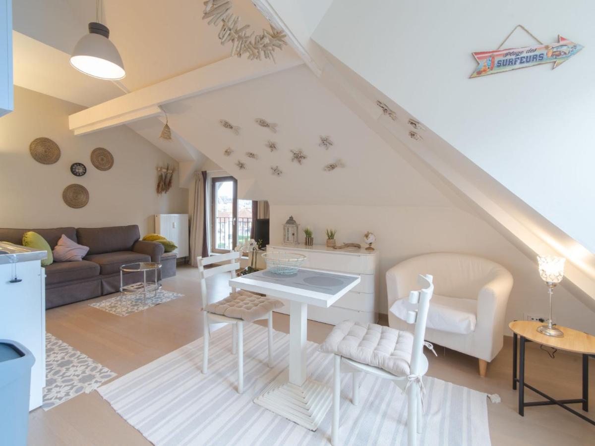 Studio Beach House By Interhome De Haan Kültér fotó